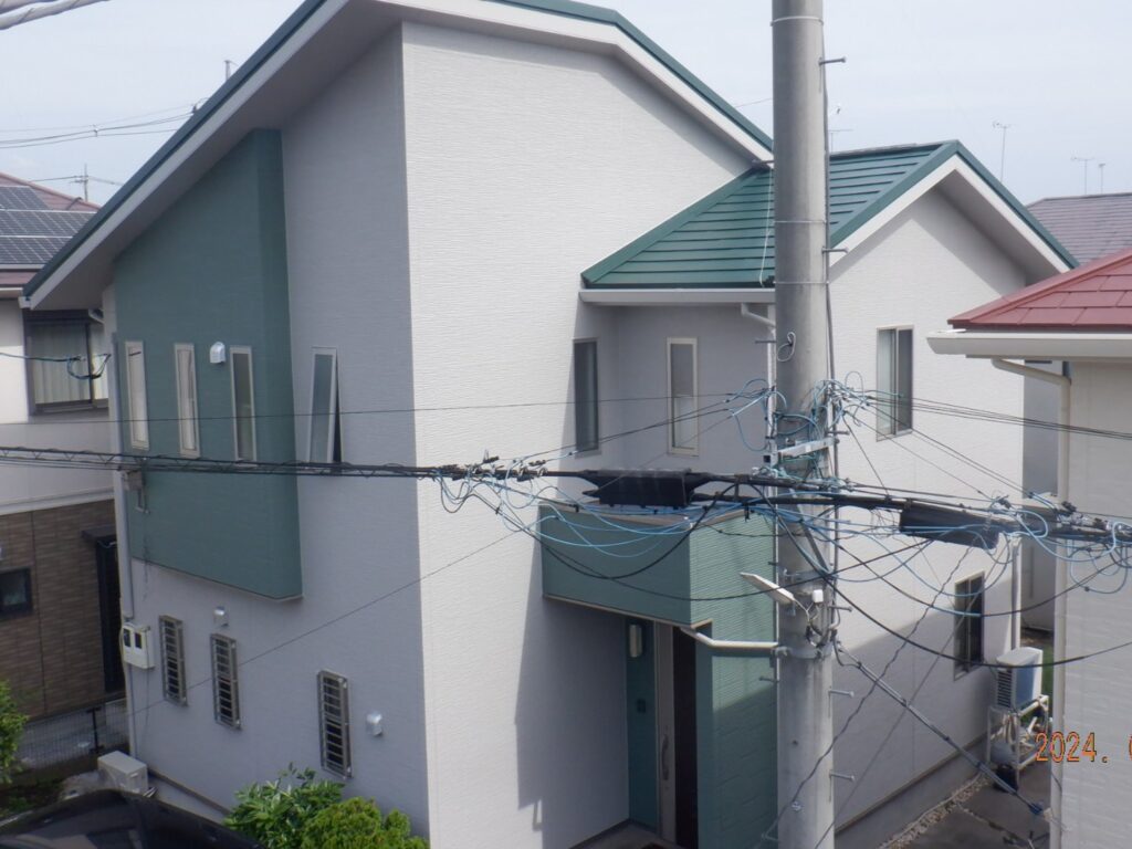艶あり　塗料