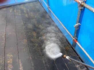 屋根 高圧洗浄画像