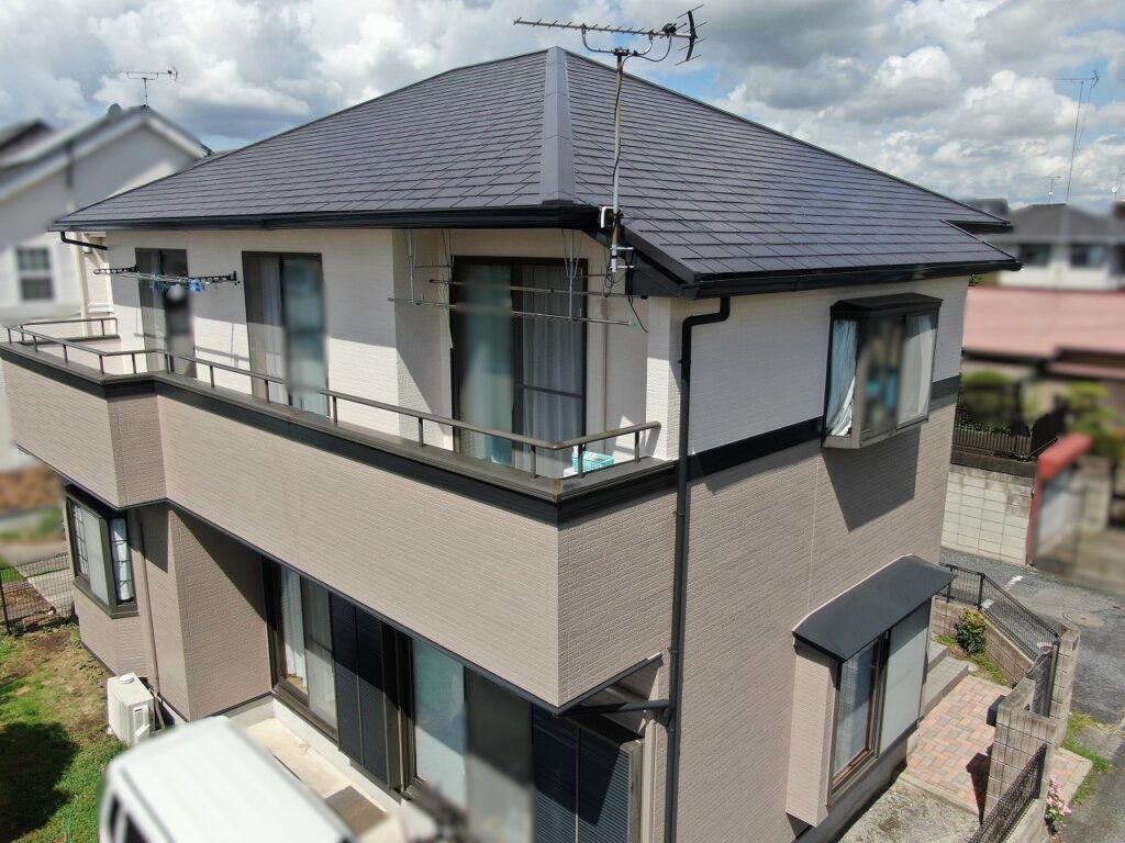 宇都宮市のベイジュ外壁の施工後写真