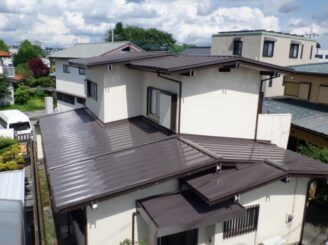 古い家ですが、屋根、ベランダ、小屋ときれいになりお願いしてよかったです。