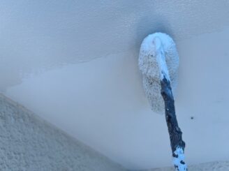 芳賀郡の住宅の軒天塗装の施工写真