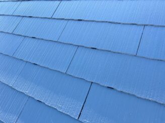 タスペーサーを設置し縁切りを行っている様子