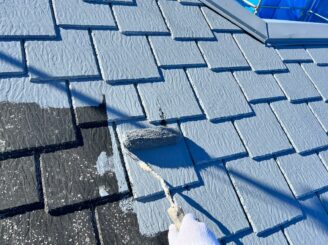 屋根塗装の様子