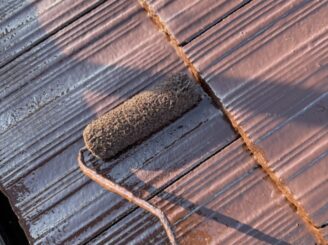 屋根塗装|上塗り中