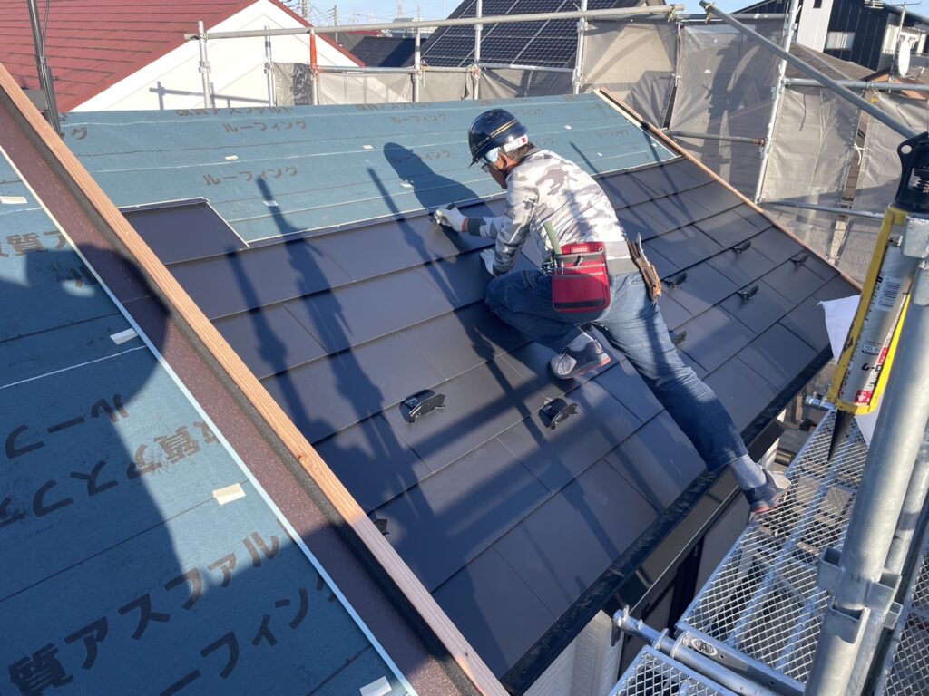 屋根カバー工事|屋根部材施工