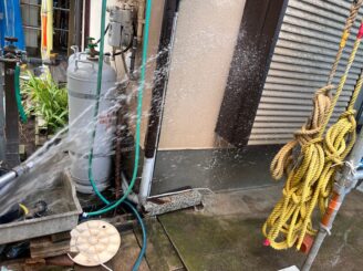 高圧洗浄　外壁