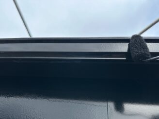 雨樋塗装の様子